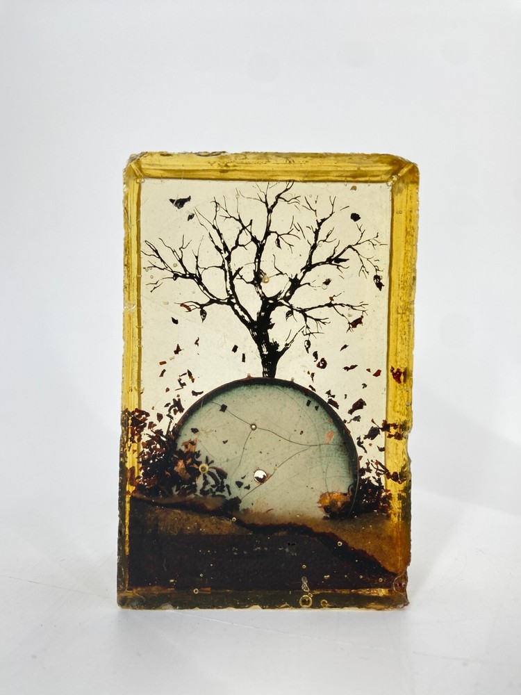 * ART SCULPTURE 90s MINIATURE ART TABLE OBJECT EPOXY RESIN