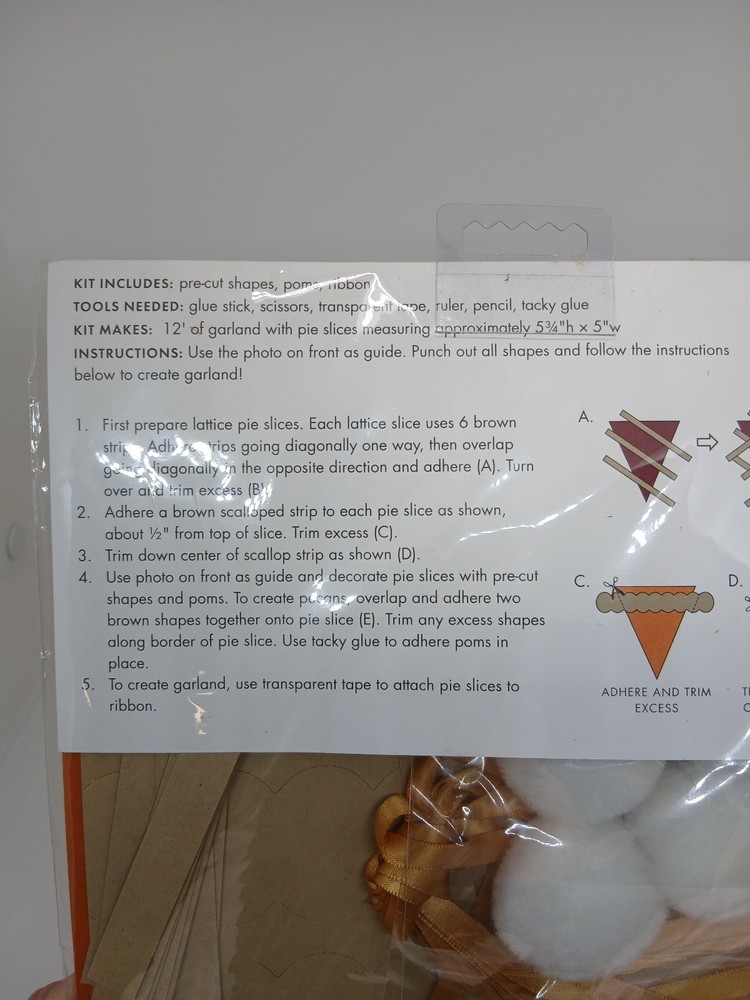 Paper Source Pie Slice Garland Craft Kit