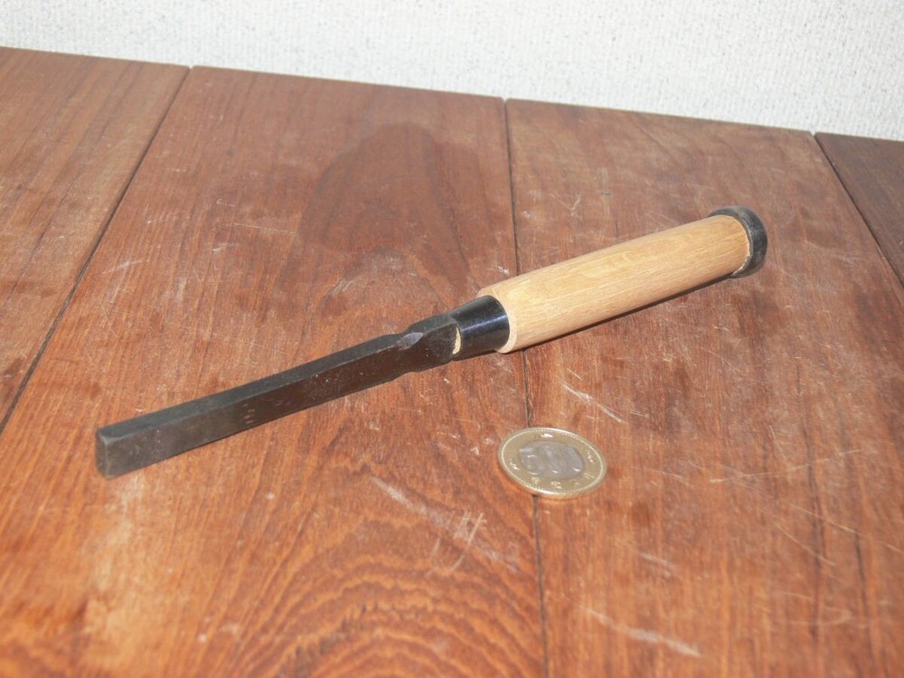 Unknown Uchinuki Nomi 12mm Round Japanese Chisel