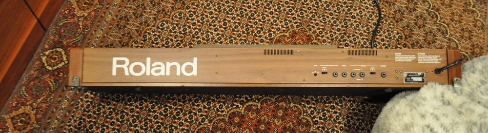 Roland HP-70 Piano Plus 70