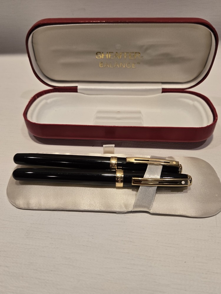 Sheaffer Black Lacquer & Gold Ball Point Pens /Empty/ With Case