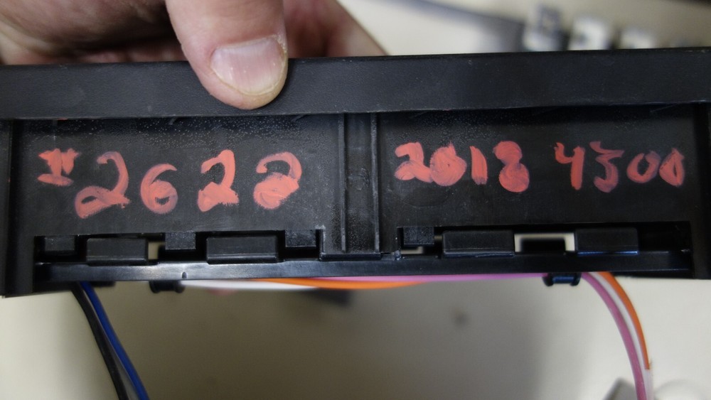 International Dash Console Switch PARKD REGEN 3575432C5