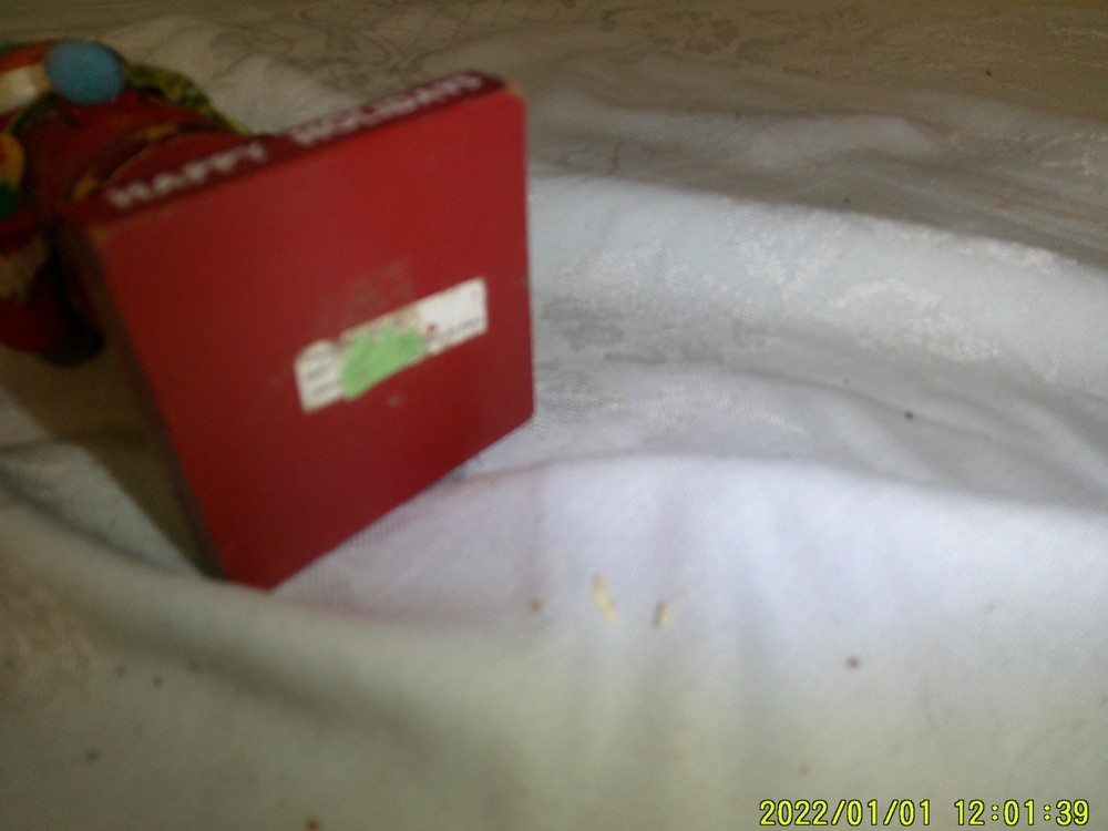 WOODEN SOCK MOKEY NUTCRACKER HAPPY HOLIDAYS