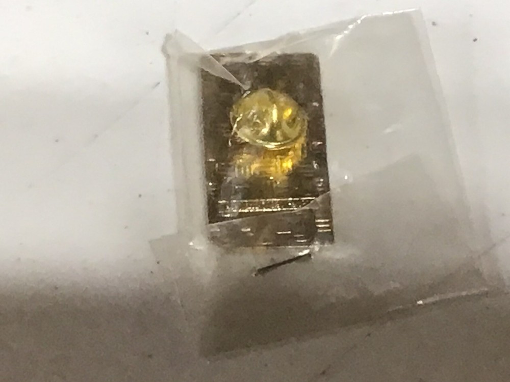 Star Trek The Next Generation 10TH Anniversary Pin