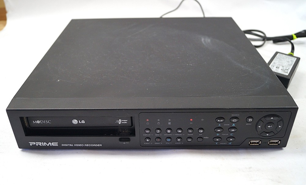 LG PRIME PRO8000 Digital Video Recorder DVD MoDisc Powers On Untested PoR E172