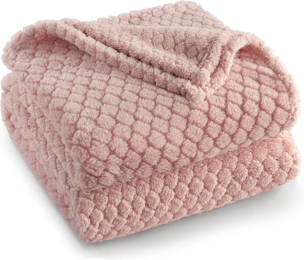 Fleece Throw Blanket for Couch and Bed,Extra Soft Warm Decorative Fuzzy Throws
