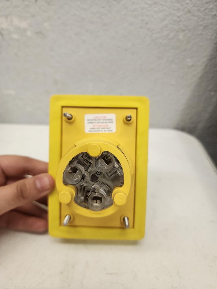 LEVITON 99W48-S / 99W48S New Open Box