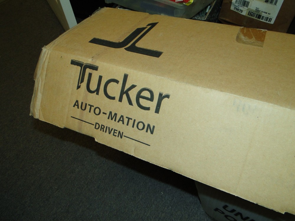 Tucker Auto-Mation DOOR OPENER UNTESTED READ