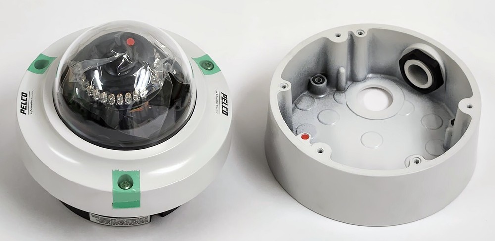 Pelco IMP319-1ER "Environmental mini dome with IR"