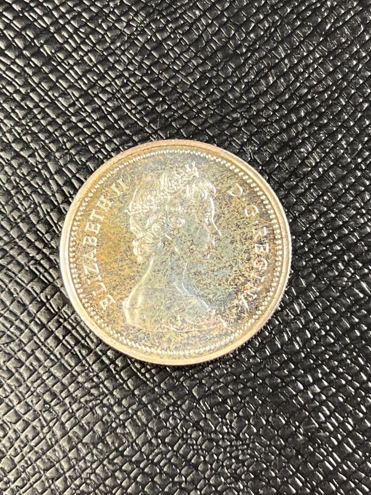 1972 Canada Silver Dollar - Nice Toning 50% Silver - #0534