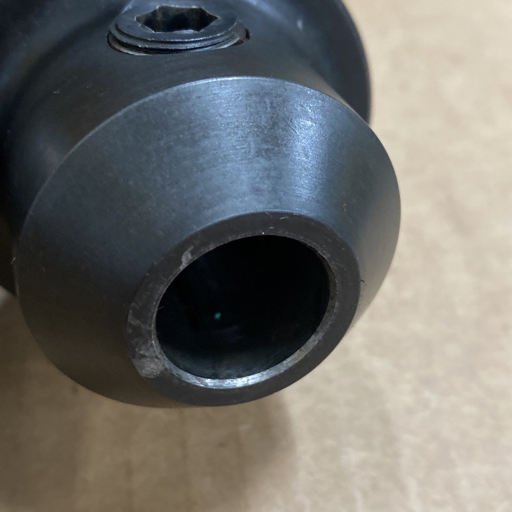Command B4E4-0750 3/4” End Mill Tool Holder 2-1/2" Projection BT40 .75