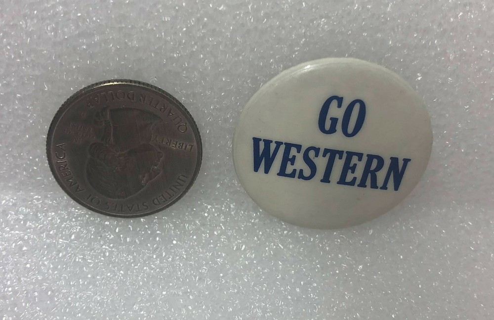 Go Western Pin