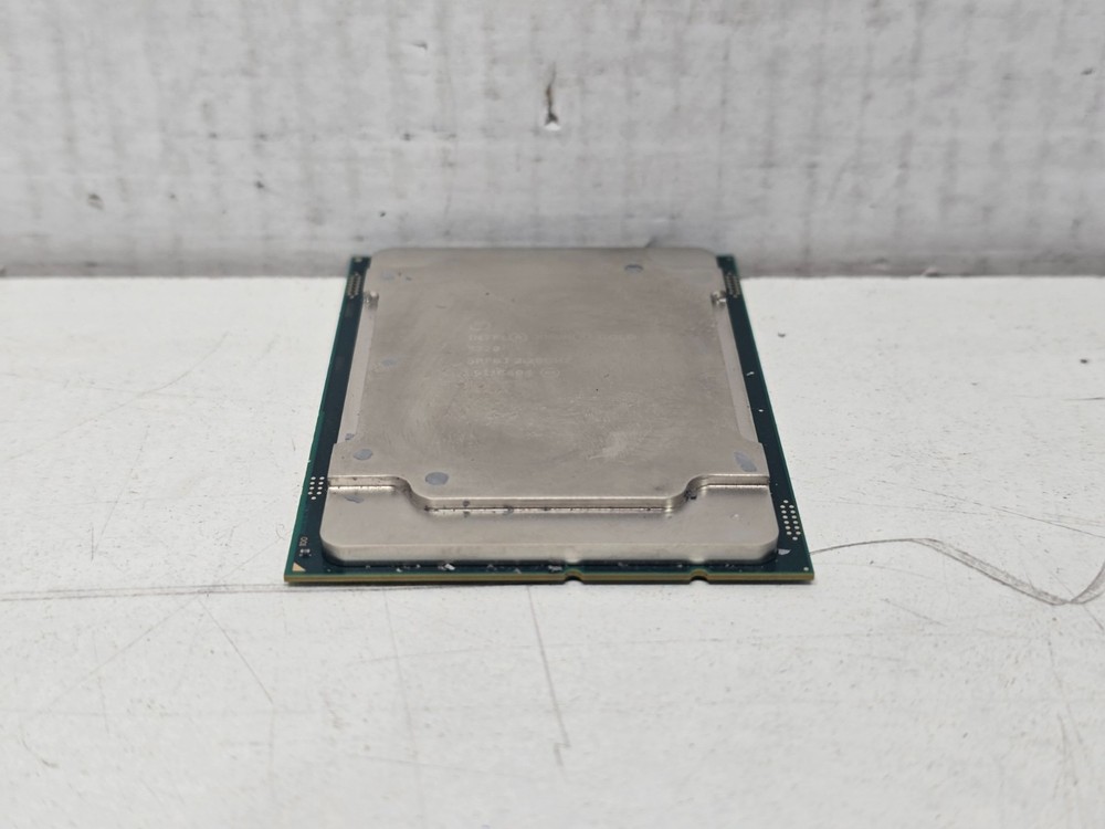 Intel Xeon Gold 5220 18 Core Server Processor CPU SRFBJ 2.2 GHz FCLGA364