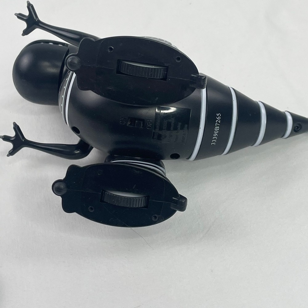 Sharper Image Remote Control Mini RC Robotosaur Dinosaur Action Figure Toy