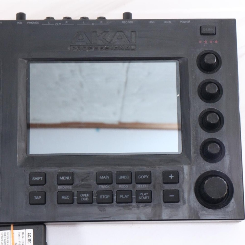 AKAI Professional MPC Touch