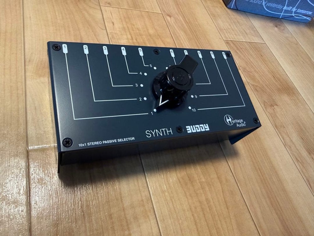 Heritage Audio Synth Buddy selector 552395