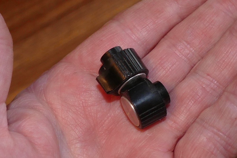 Sony TC-142 Cassette Deck Parts - Volume & Tone Knobs