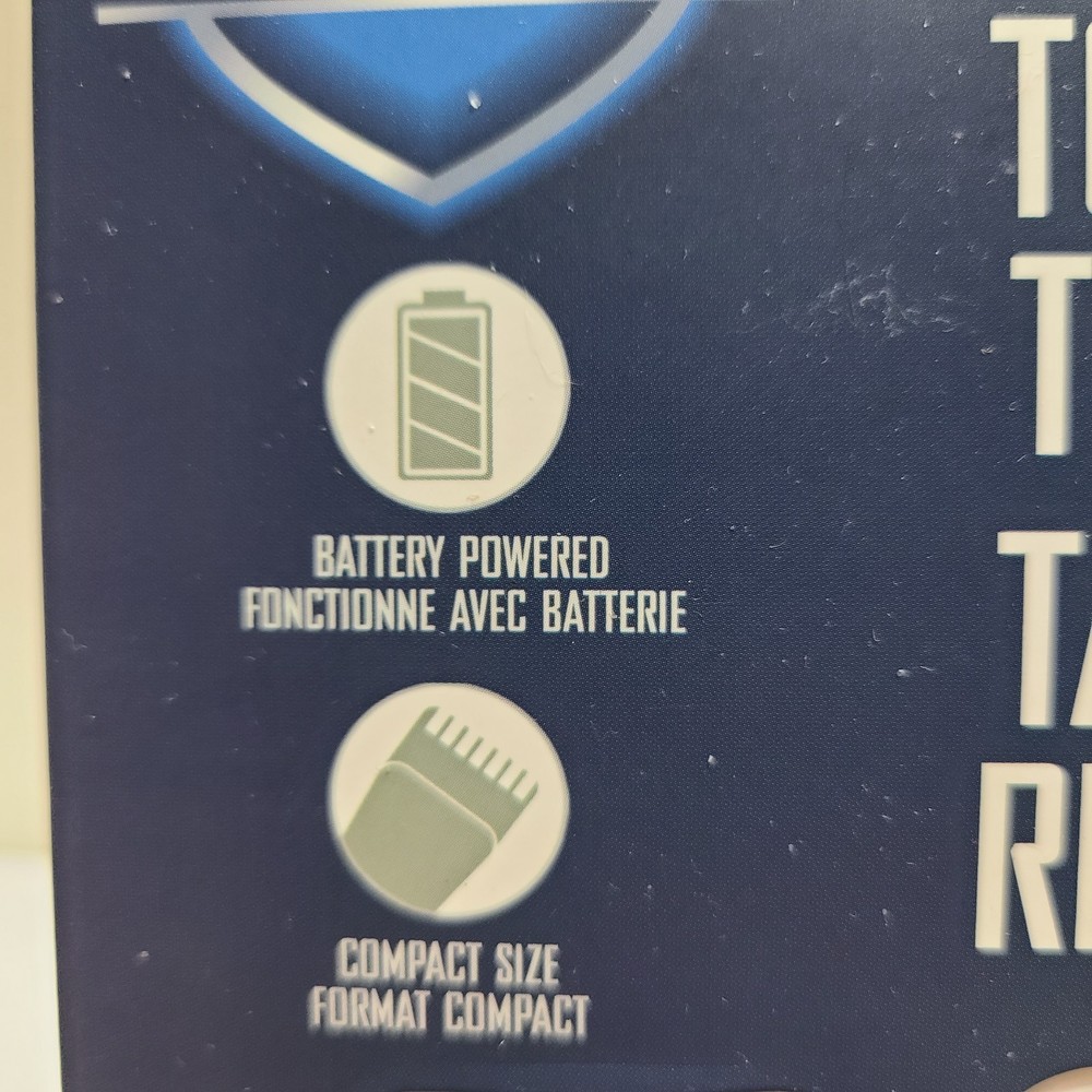 Barbasol 4 pc. Touch up Trimmer Set. Battery Powered.