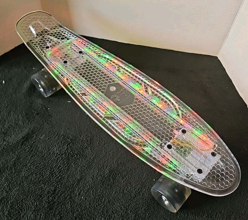 Cipton LED 12 Mode Light Up Deck Motion Activated LED Wheels Skateboard Works.