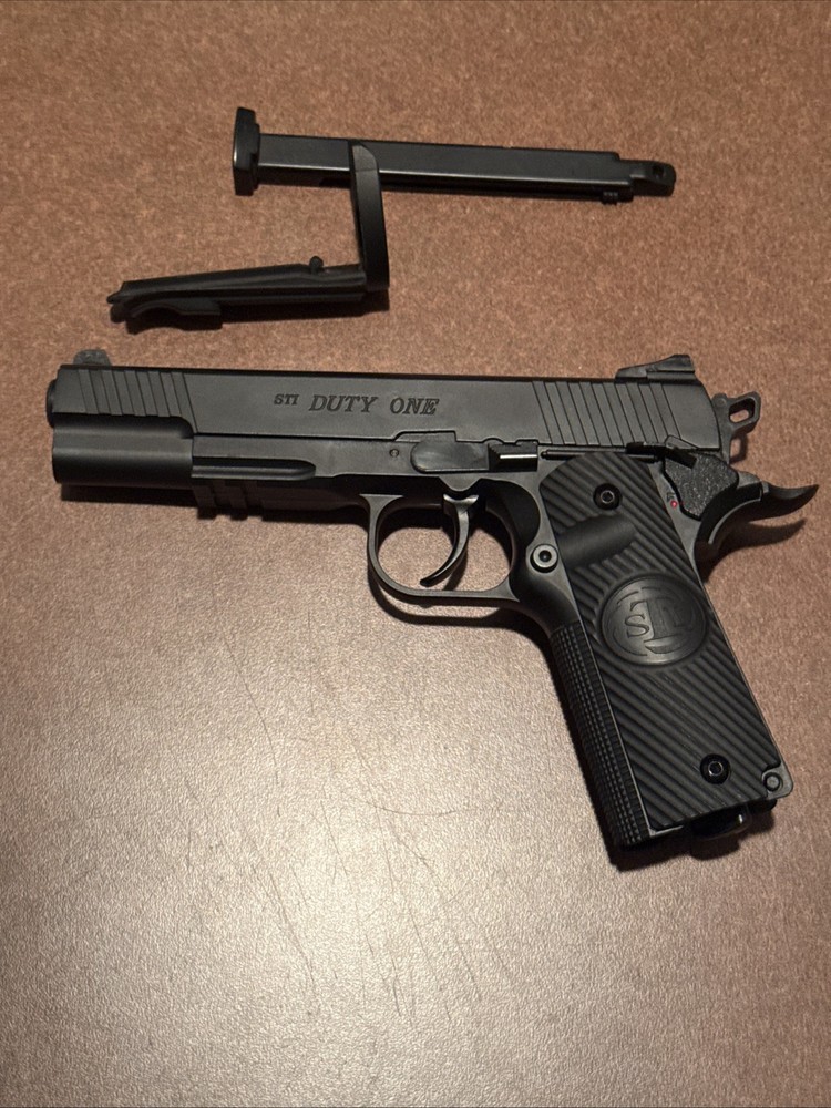 Co2 Powered Pistol