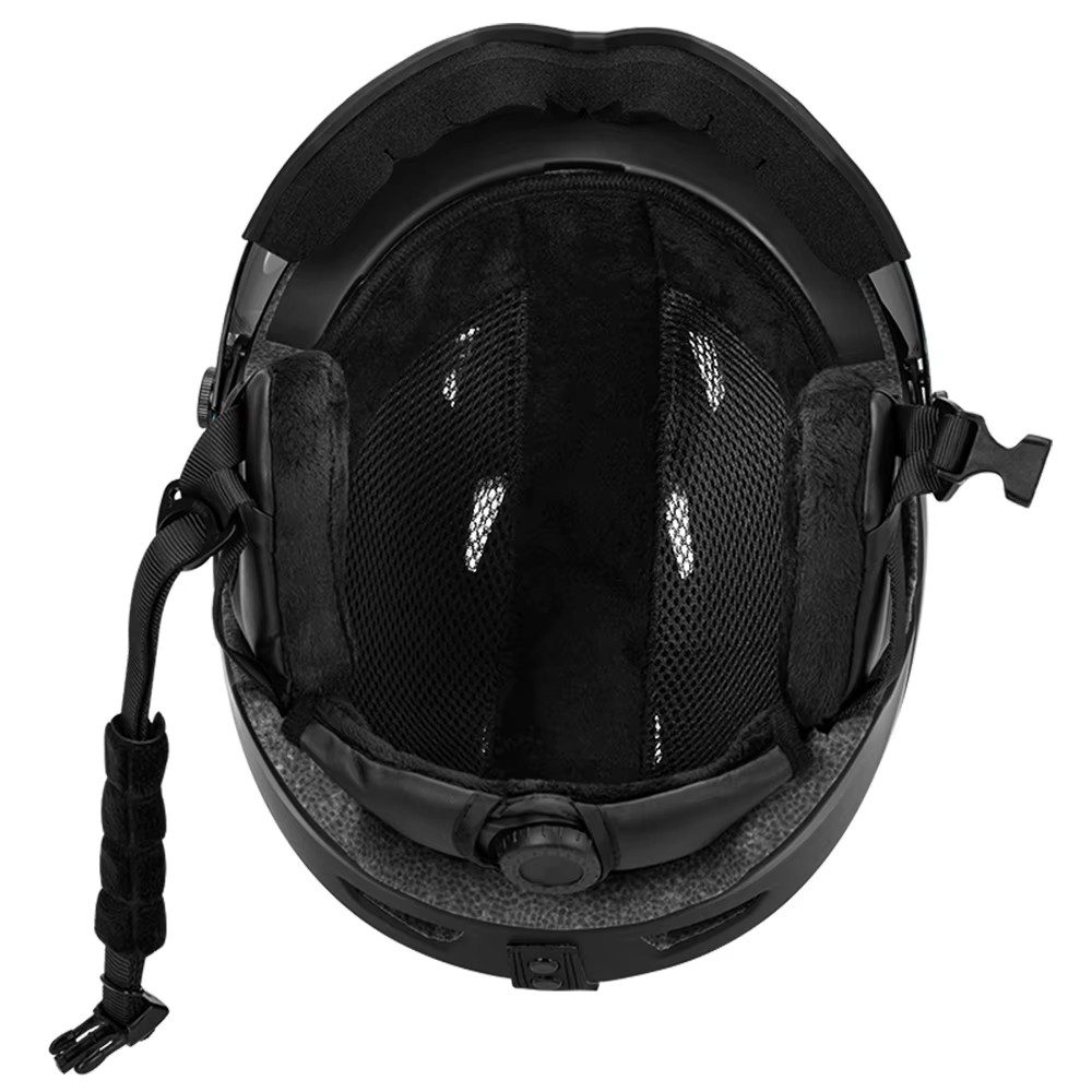 ski helmet