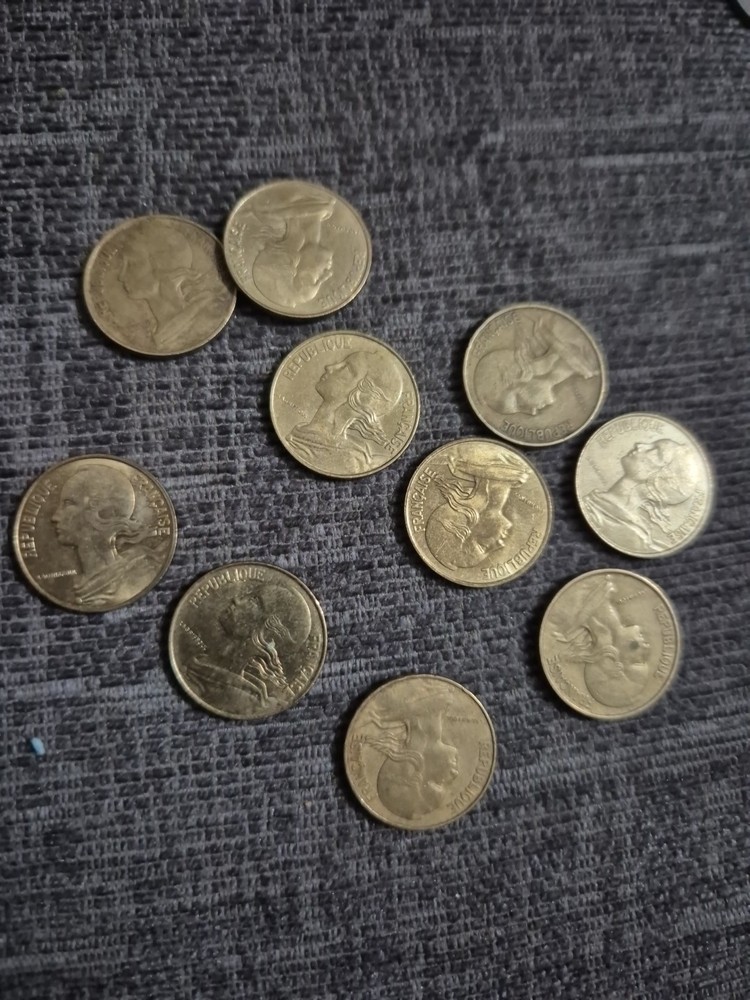 France 10 Centimes Coin