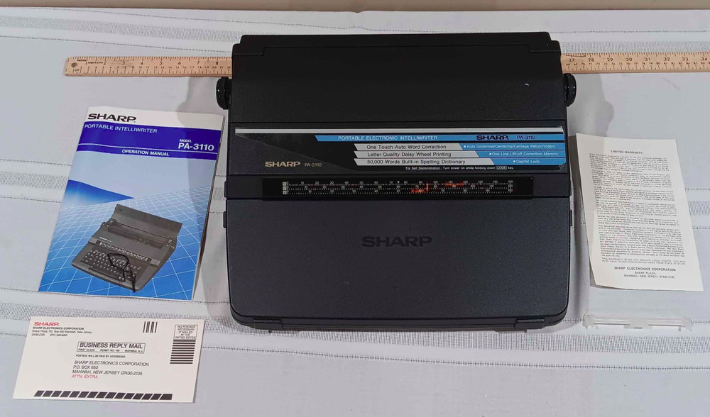 Sharp Portable Electronic Intelliwriter Model PA-3100 II With Box & Manual