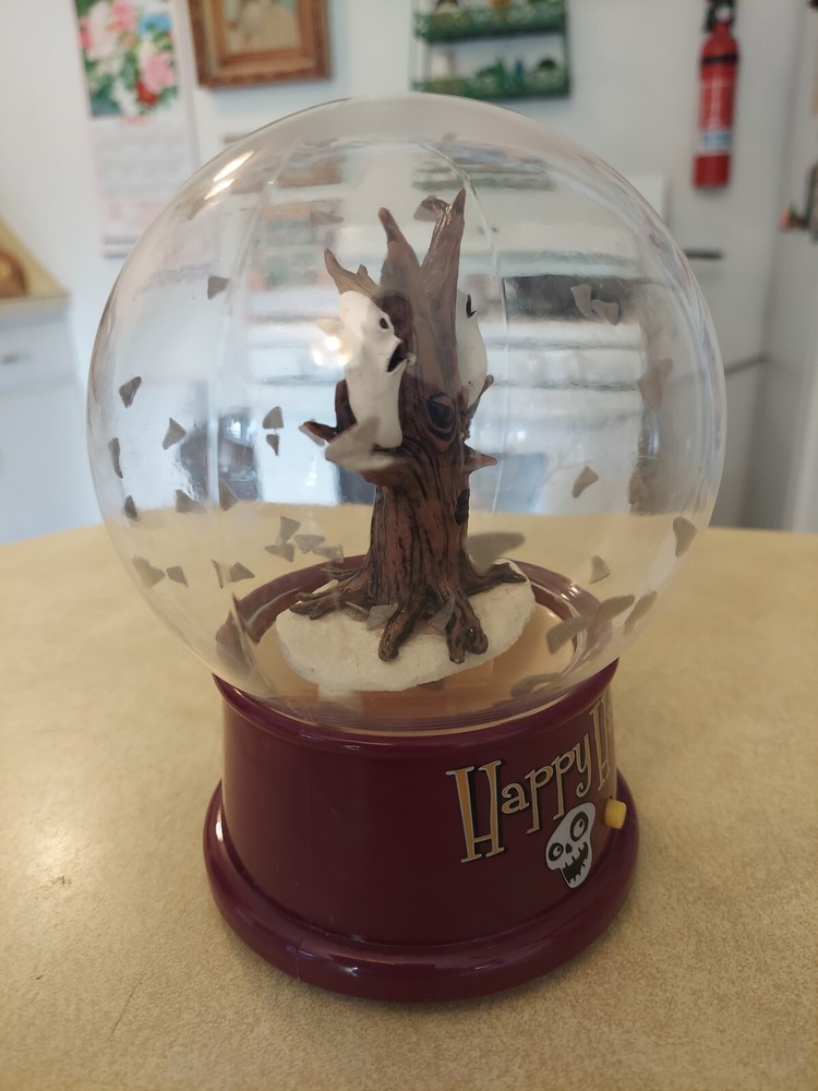 Gemmy Halloween Spooky Tree Ghost Tornado Talking Snow Globe