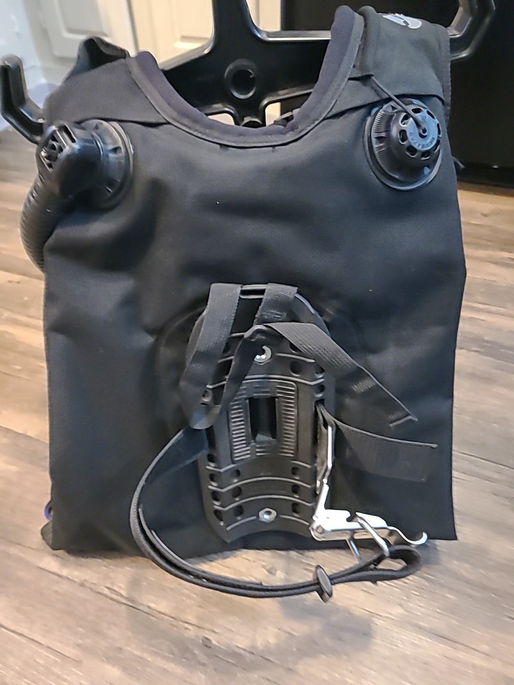 Scubapro Ladyhawk BCD Buoyancy Compensator Small