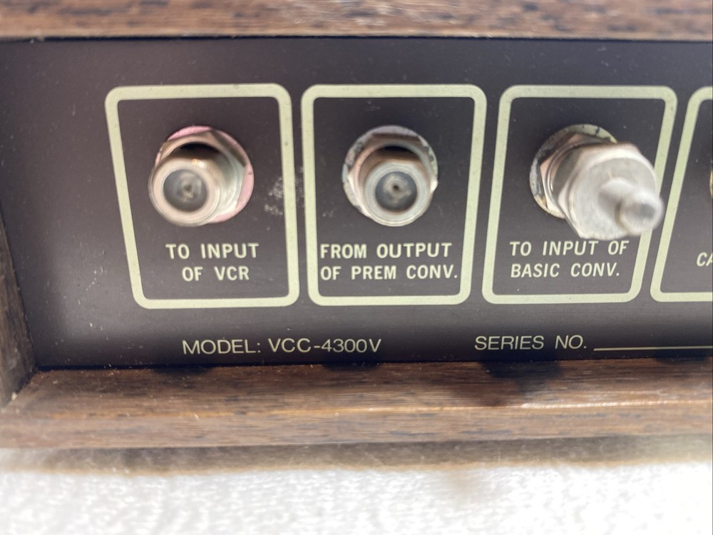 Vintage Telecom Model VCC-4300V (0059)