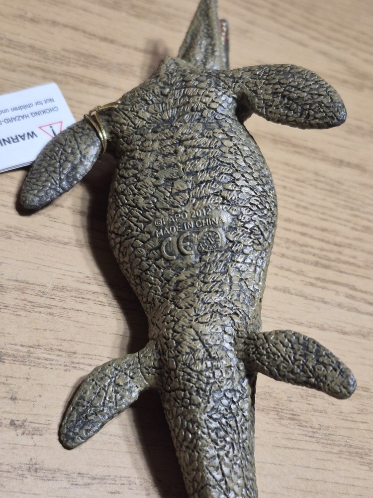 New with Tags Papo Tylosaurus & Plesiosaurus