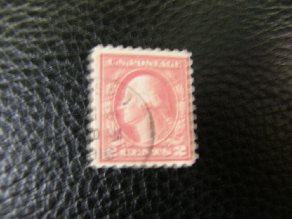 7024) One: 2¢ US Postage Stamp George Washington 1920 Red