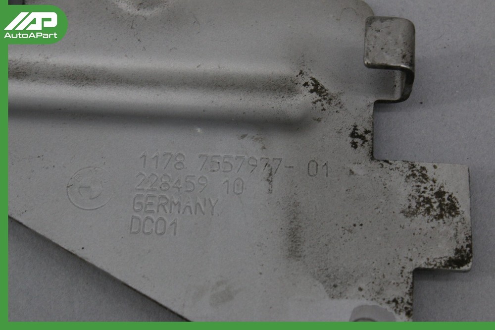 ✅ 06-12 BMW E90 E91 E92 325i Halter NOX Sensor Halterung Sauerstoffsensor OEM