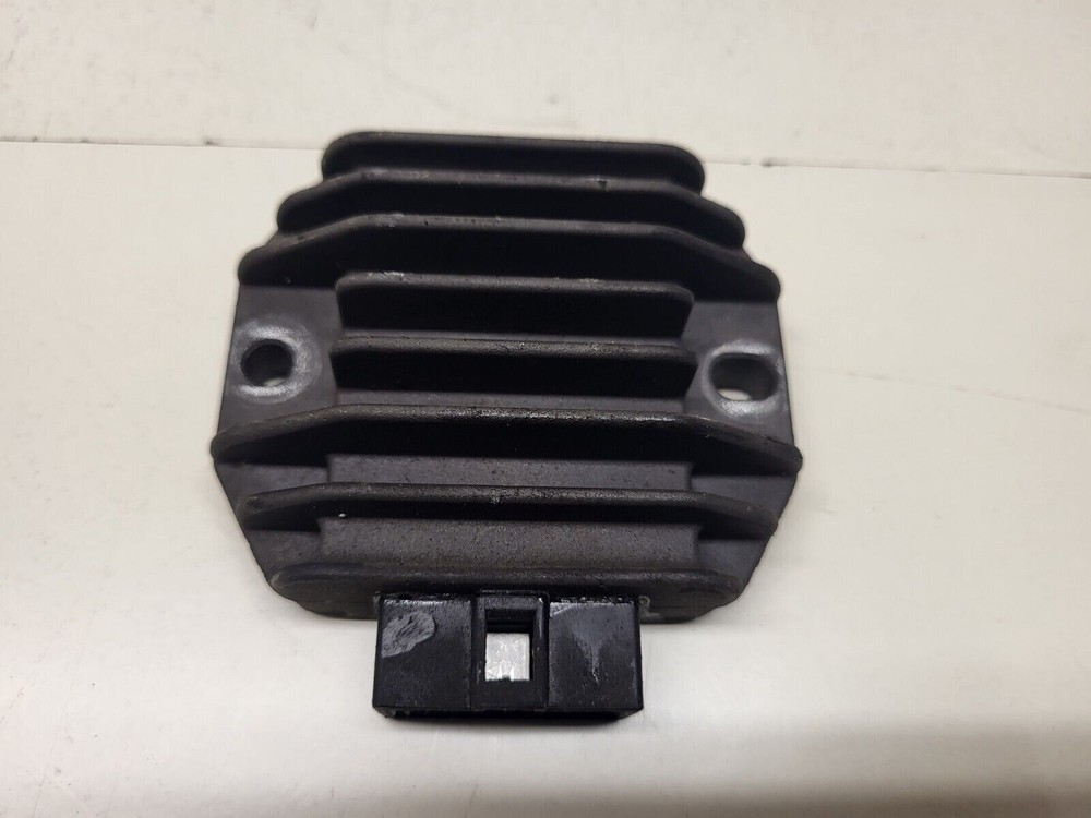 YAMAHA YBR125 RECTIFIER (15712)