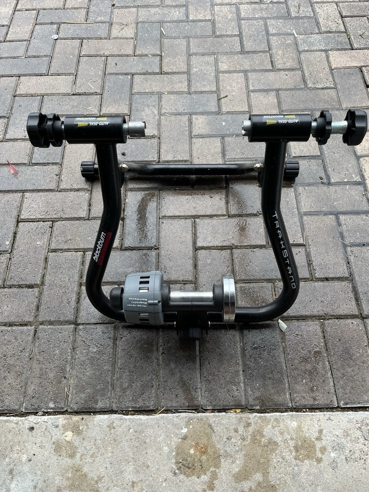 Blackburn Trakstand Magnetic Trainer