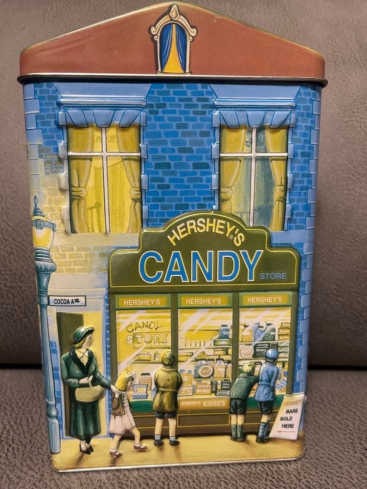 HERSHEY'S Vintage Candy Tin