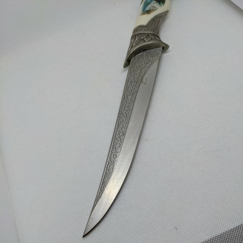 13" HUNTER COLLECTORS EAGLE DAGGER Fixed Blade Knife (Sheath is Plastic) #408