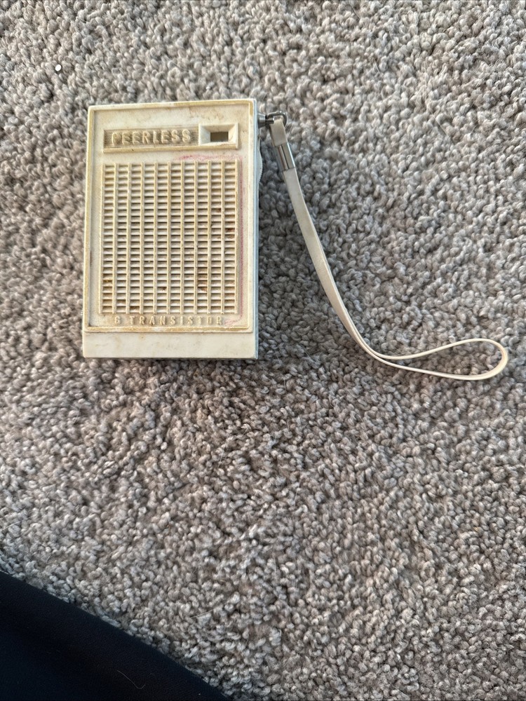 Mid Century Peerless 6 Transistor Radio Tested & Working