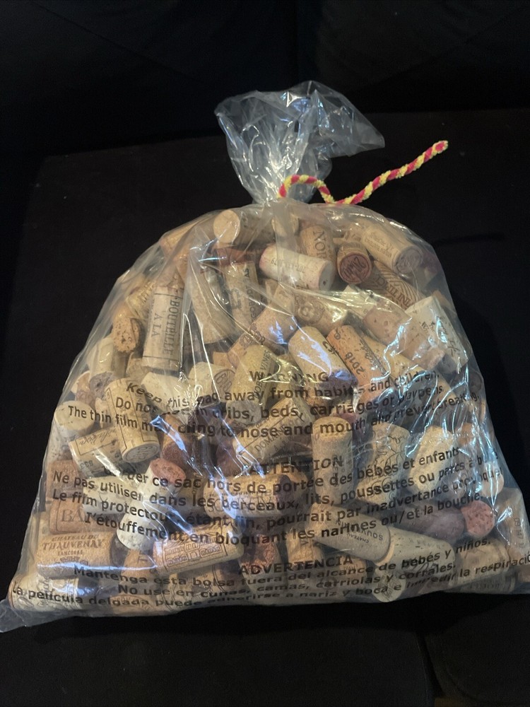 Assorted Wine Bottle Corks Lot 237 Crafts Crafting Tricky Tray Gift Pull