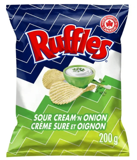 Ruffles Sour Cream 'n Onion Flavored Potato Chips, 200g