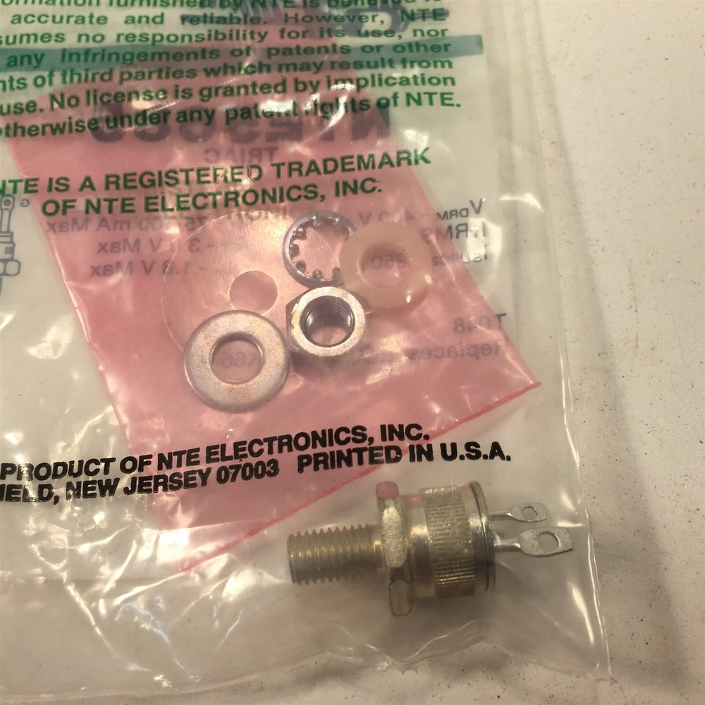 (1) NTE NTE5685 TRIAC, 25 Amp 400V