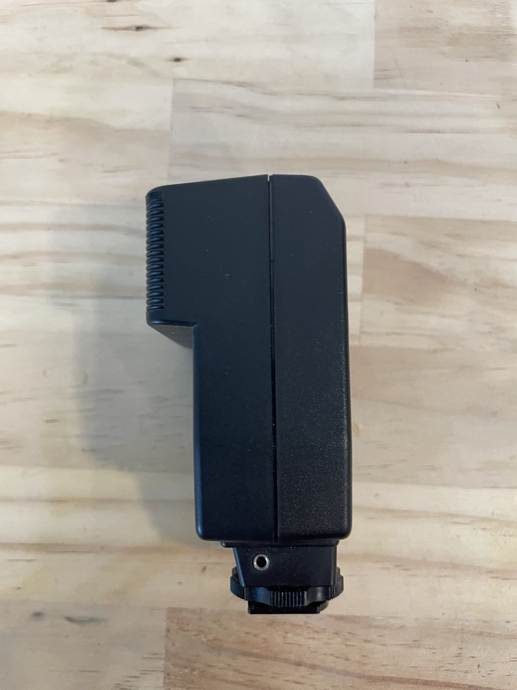 Quantaray Q15 - Universal Style FLASH UNIT