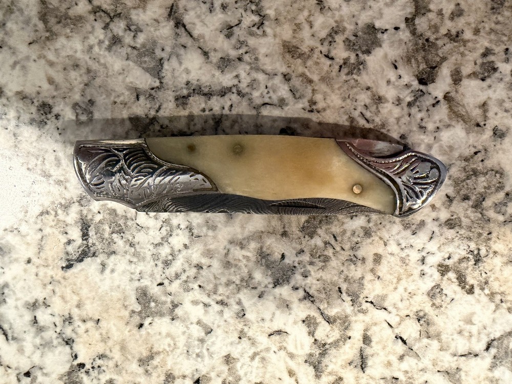 Handmade Damascus Pocket Knife