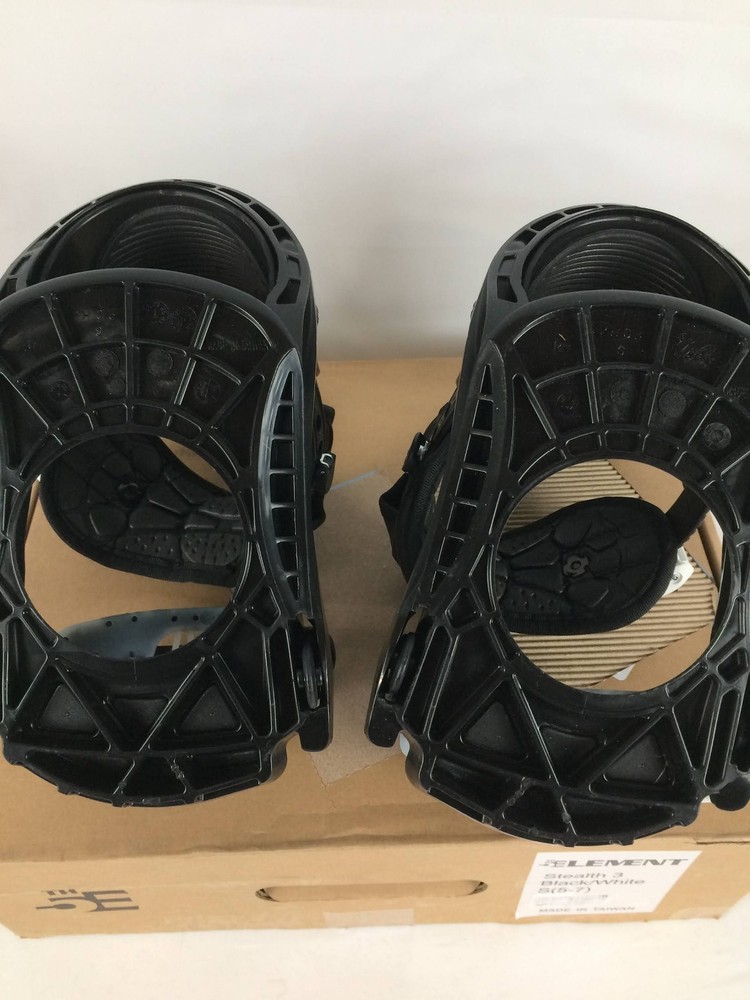 Excellent 5th Element Stealth Men's Snowboard Bindings, Black/White, Small MY25
