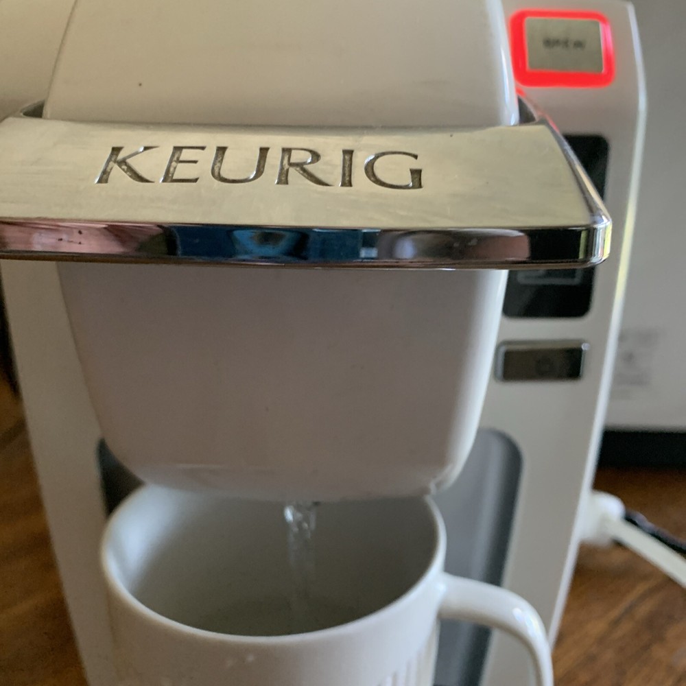 Keurig K10 Mini Plus White/Creme.