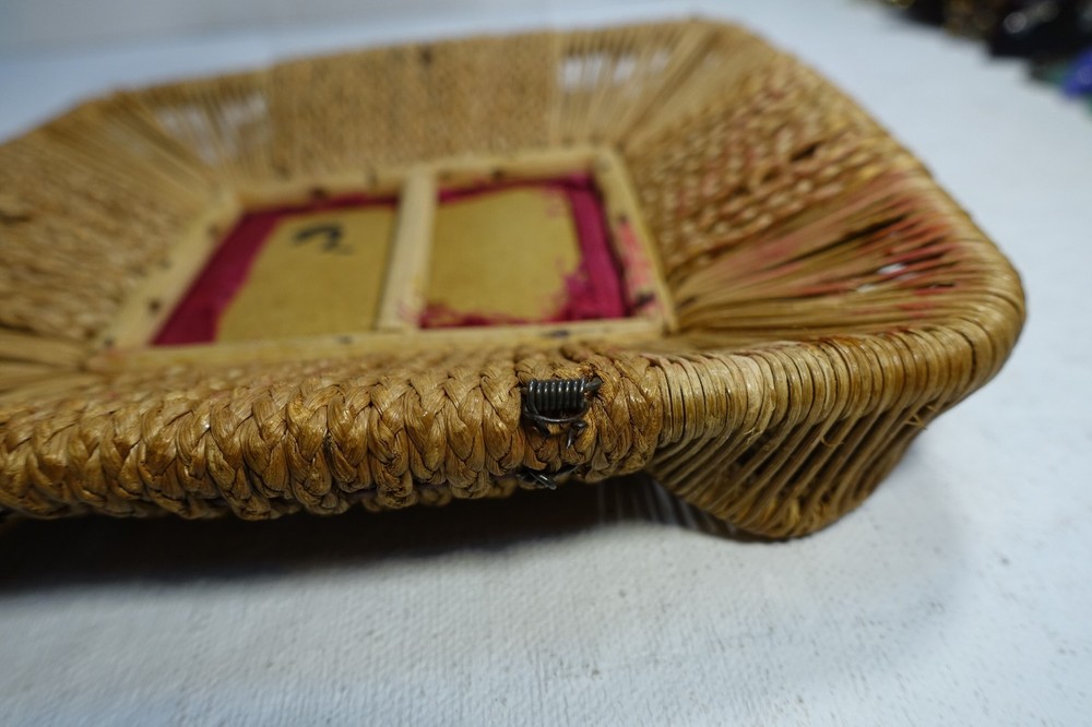 xbb213 ANTIQUE BASKET TOP with ETHNIC BEADWORK, top only