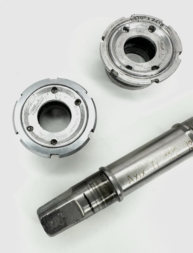 Axix Xytech Titanium Bottom Bracket
