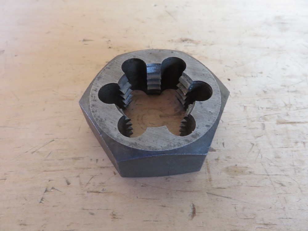 1 1/2  - " 6    Hex Die (#320-99)