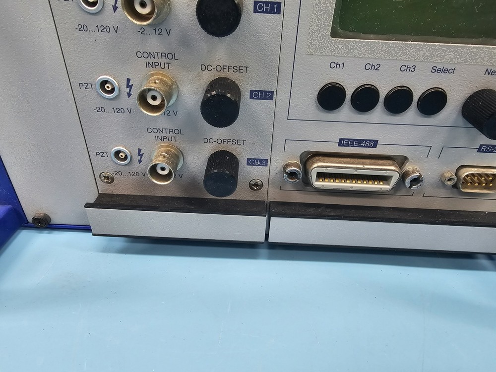 Physik Instrumente PI E-501.00(LVPZT-AMPLIFIER , DISPLAY / INTERFACE)