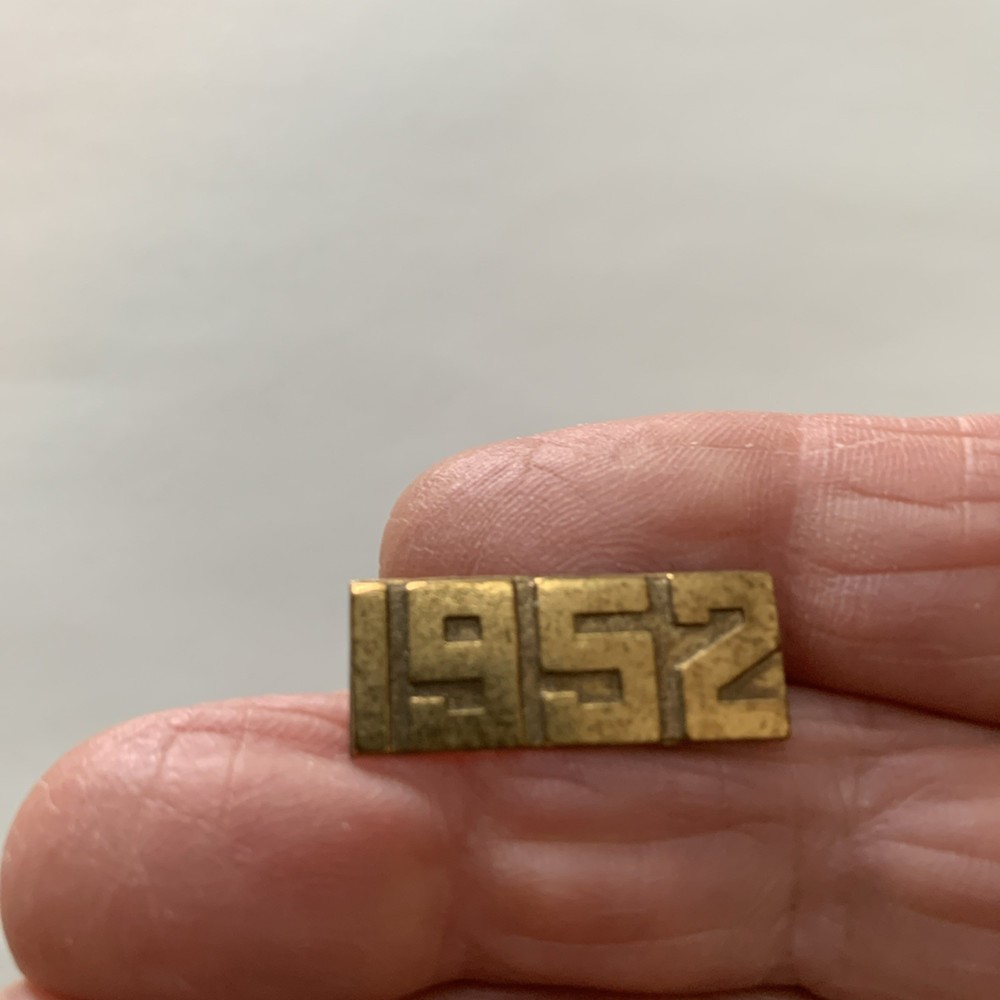 Brass Winged Shoe 1952 Pins